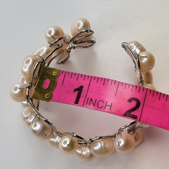 Unique White Freshwater Peach Pearl Bracelet Cuff - Picture 11 of 13